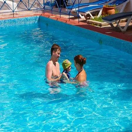 Makedonia Sky Hotell *